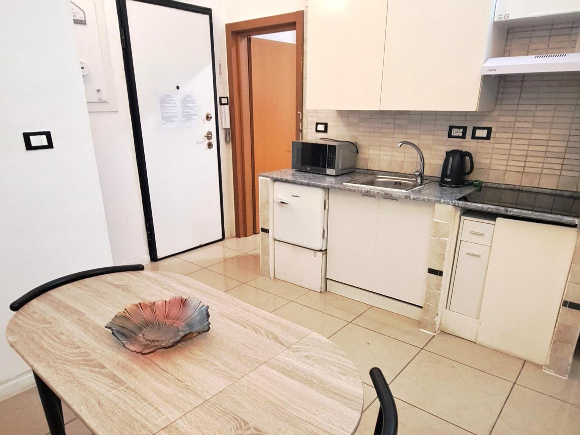 Fiera Bolognina - Komodo - Appartamento Completo Con Giardino E Parcheggio Privato 볼로냐 외부 사진