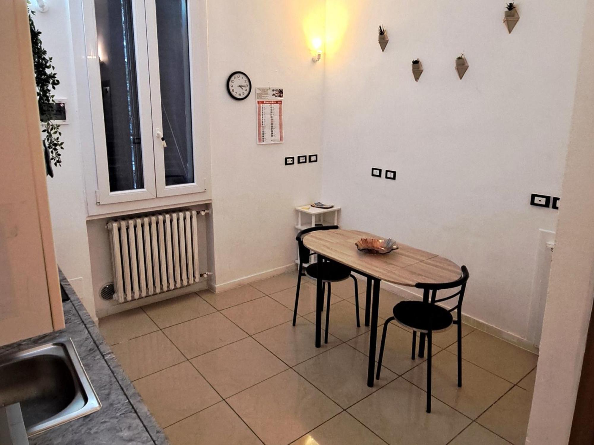 Fiera Bolognina - Komodo - Appartamento Completo Con Giardino E Parcheggio Privato 볼로냐 외부 사진